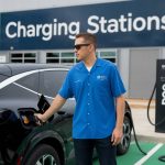 Comment entretenir une voiture électrique : guide pratique
