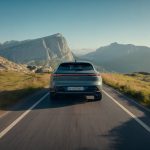 Peut-on faire de longs trajets avec une voiture hybride rechargeable en 2024 ?